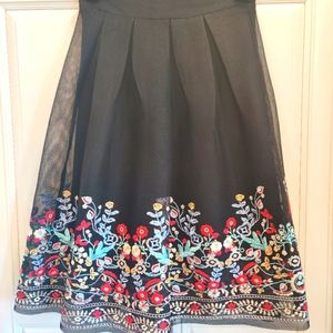 Gianni Bini embroidered amelia swing floral skirt